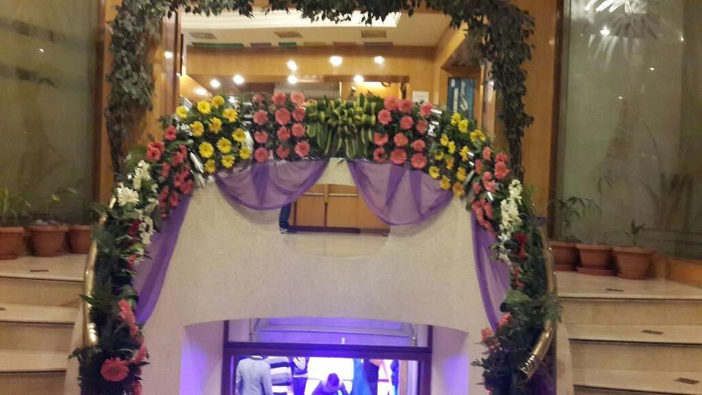 Hotel Singh International Delhi  Bagian luar foto