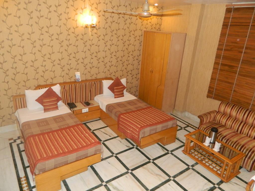 Hotel Singh International Delhi  Ruang foto